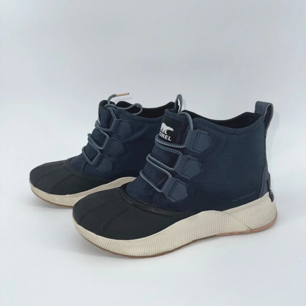 Sorel Out and About Waterproof Boots Blue Youth‎ Size 6.5 US Lace Up
